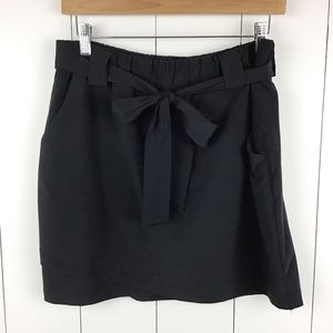 Athleta Medium Skirt Black Tie Waist Skort